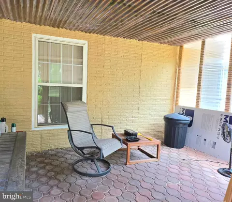 Exterior - 9405 Luke Dr, Manassas Park, VA 20111 photo 10 of 12