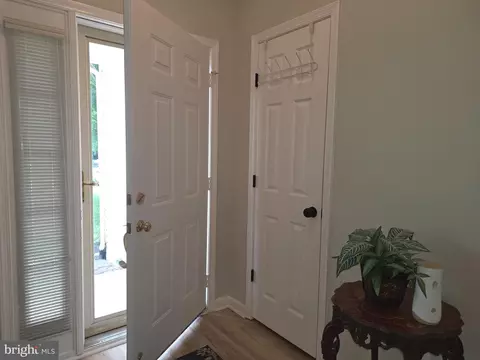 Entry Way - 9405 Luke Dr, Manassas Park, VA 20111 photo 2 of 5