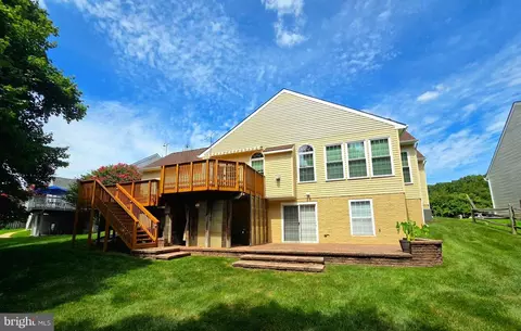 Exterior - 9405 Luke Dr, Manassas Park, VA 20111 photo 2 of 12