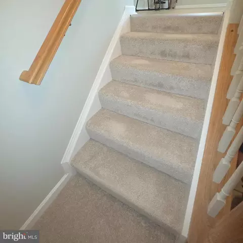 Entry Way - 9405 Luke Dr, Manassas Park, VA 20111 photo 3 of 5