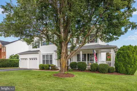 Exterior - 9195 Matthew Dr, Manassas Park, VA 20111 photo 5 of 21