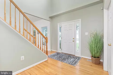 Entry Way - 9195 Matthew Dr, Manassas Park, VA 20111 photo 2 of 6