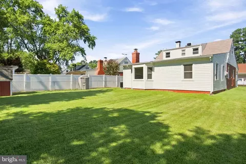 Exterior - 179 Colburn Dr, Manassas Park, VA 20111 photo 5 of 6