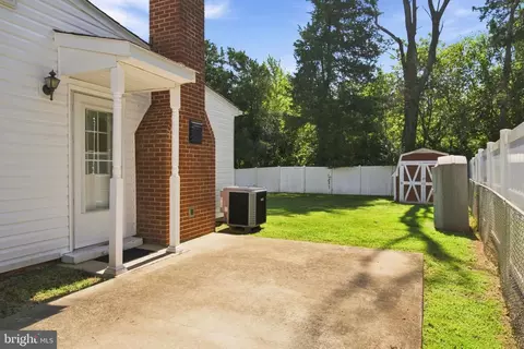 Exterior - 179 Colburn Dr, Manassas Park, VA 20111 photo 6 of 6