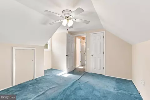Entry Way - 179 Colburn Dr, Manassas Park, VA 20111 photo 2 of 2