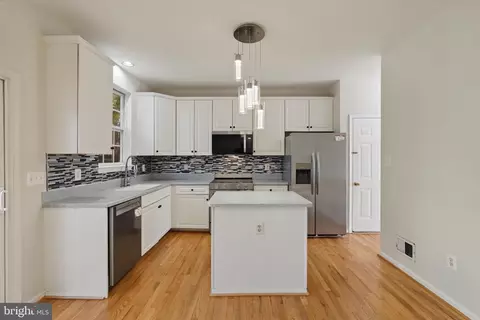 Kitchen - 9317 Paul Dr, Manassas Park, VA 20111 photo 1 of 7