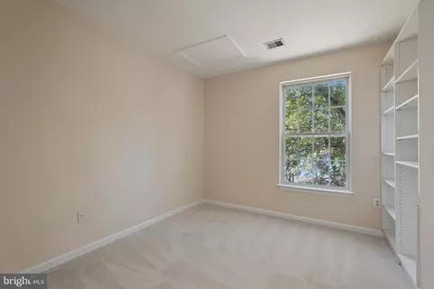 Bedroom - 9317 Paul Dr, Manassas Park, VA 20111 photo 6 of 14