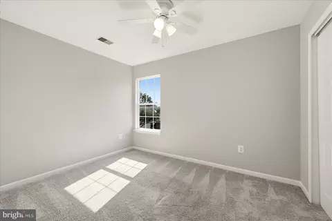 Bedroom - 9302 Elise Ct, Manassas Park, VA 20111 photo 3 of 4