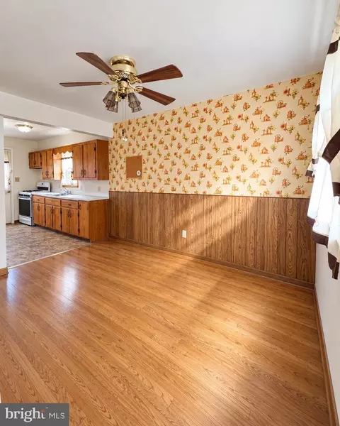 Dining - 181 Lambert Dr, Manassas Park, VA 20111 photo 1 of 1