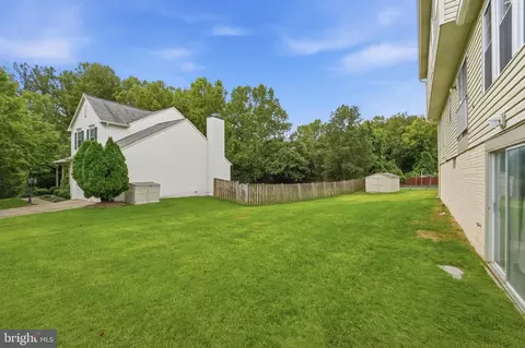 Exterior - 9260 Matthew Dr, Manassas Park, VA 20111 photo 5 of 6