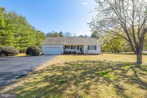 131 Glen Cove Dr, Hardyville, VA 23070