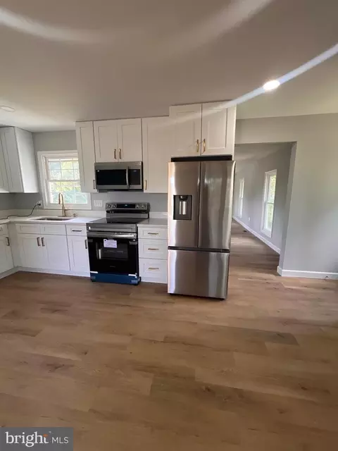 Other - 726 Courthouse Dr, Saluda, VA 23149 photo 2 of 7