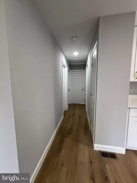 Entry Way - 726 Courthouse Dr, Saluda, VA 23149 photo 1 of 1