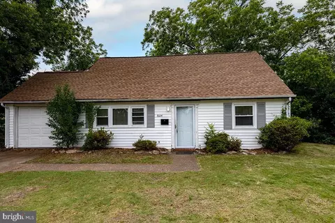 5324 River Edge Rd, Norfolk, VA 23502
