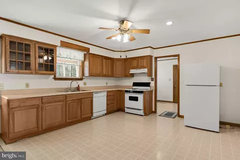 4590 Hidden Ln, Lanexa, VA 23089 photo 4