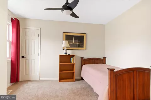 Other - 517 W Riverside Dr, Lanexa, VA 23089 photo 3 of 5