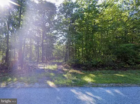 6067 Laurel Rd, Shipman, VA 22971 photo 3