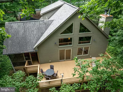 75 N Forest Dr, Wintergreen, VA 22967