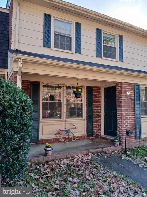 385 Circuit Ln #C, Newport News, VA 23608