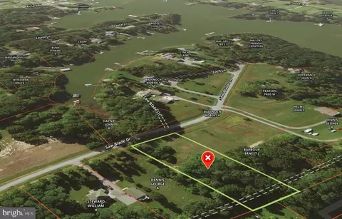 13 Loch Lane, Heathsville, VA 22473