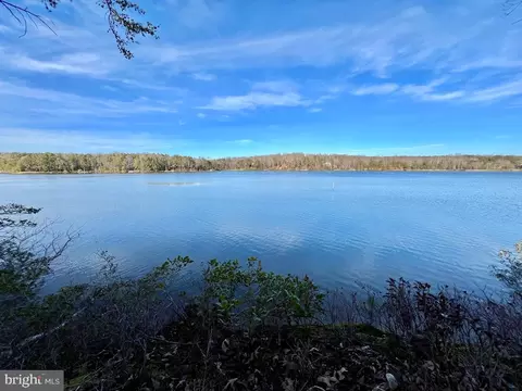71 Skipjack Lane, Heathsville, VA 22473