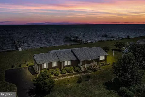 351 Potomac Dr, Heathsville, VA 22473