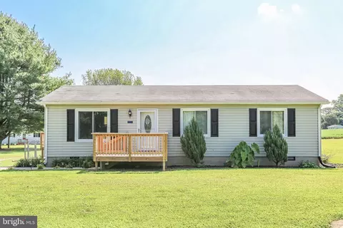 2204 Newmans Neck Rd, Heathsville, VA 22473