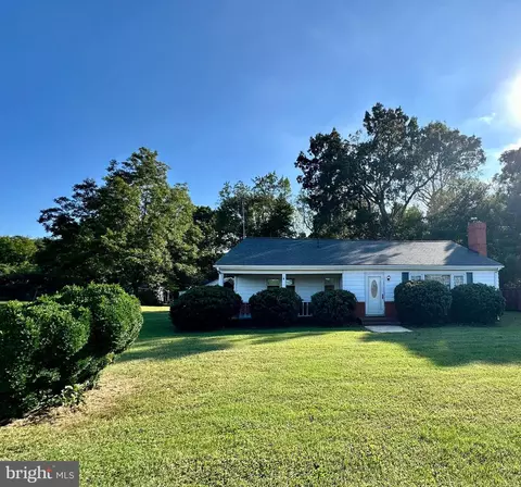 1968 Fruit Plain Rd, Callao, VA 22435 photo 3