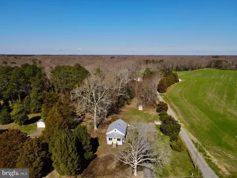 2701 Hampton Hall Rd, Callao, VA 22435