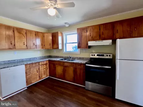 Kitchen - 2701 Hampton Hall Rd, Callao, VA 22435 photo 1 of 1