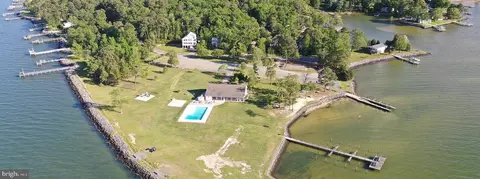 18 Cod Creek Dr # C, Heathsville, VA 22473