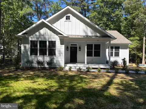57 Watermans Way, Reedville, VA 22539