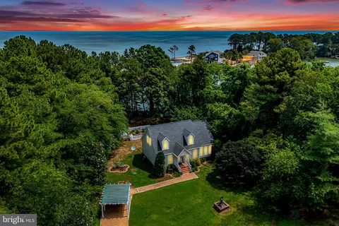 39 Anne Ct, Heathsville, VA 22473