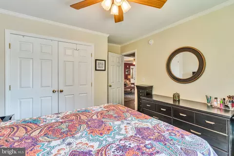 Bedroom - 711 Lampkintown Rd, Burgess, VA 22432 photo 2 of 6