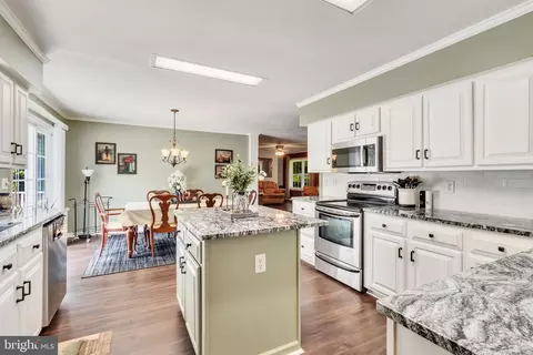 Kitchen - 711 Lampkintown Rd, Burgess, VA 22432 photo 4 of 4