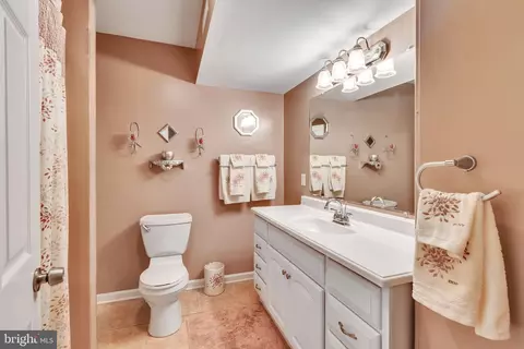 Bath - 711 Lampkintown Rd, Burgess, VA 22432 photo 3 of 3