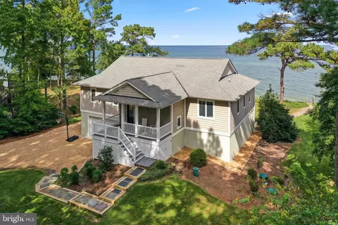65 Riverside Ct, Heathsville, VA 22473