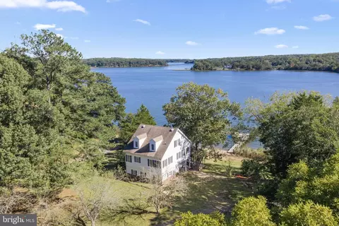 1468 Cedar Point Rd, Heathsville, VA 22473