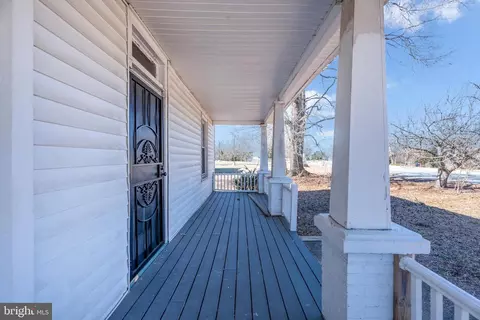 507 Nottoway Ave, Blackstone, VA 23824 photo 5