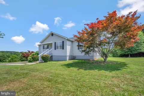 9315 Stonegate Ln, Rhoadesville, VA 22542 photo 2