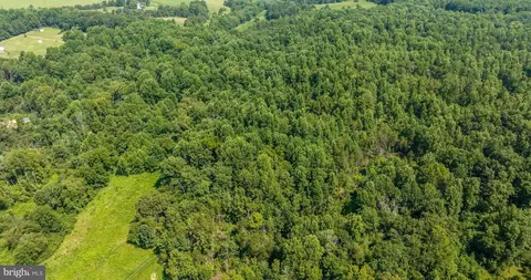 Hunters Ridge Ln, Unionville, VA 22567