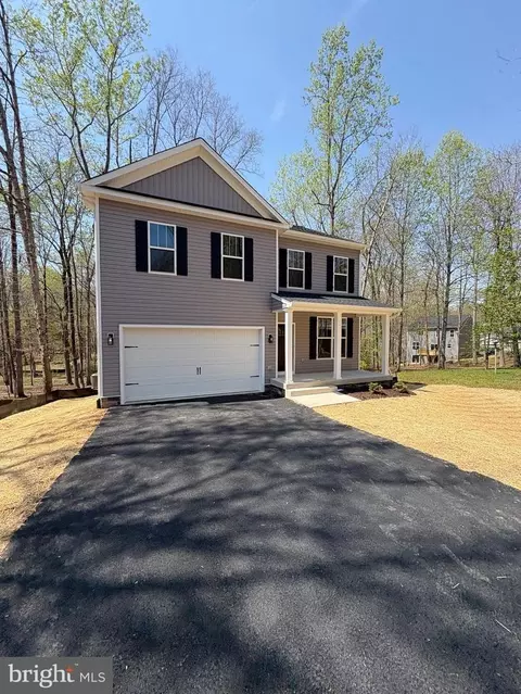 406 Westover Pkwy, Locust Grove, VA 22508