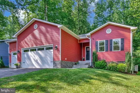507 Harrison Cir, Locust Grove, VA 22508