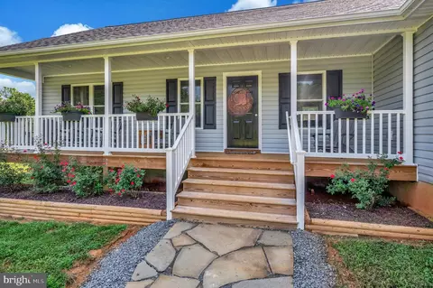 7263 Cornfield Ln, Rhoadesville, VA 22542 photo 4