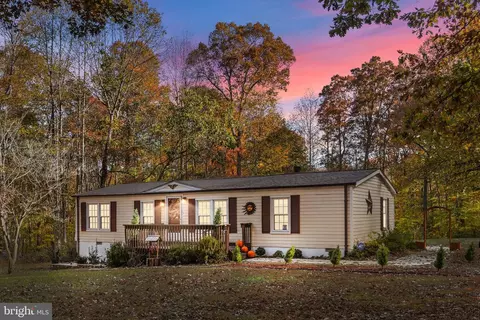 29231 Raccoon Ford Rd, Burr Hill, VA 22433