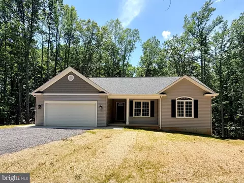12215 Autumn Ridge Ln, Unionville, VA 22567