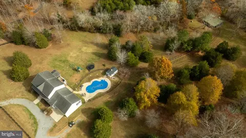 View/Area - 6483 Fieldstone Ln, Rhoadesville, VA 22542 photo 4 of 13