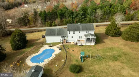 View/Area - 6483 Fieldstone Ln, Rhoadesville, VA 22542 photo 2 of 13