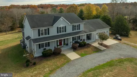 Exterior - 6483 Fieldstone Ln, Rhoadesville, VA 22542 photo 24 of 30