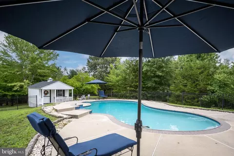 Exterior - 6483 Fieldstone Ln, Rhoadesville, VA 22542 photo 16 of 30
